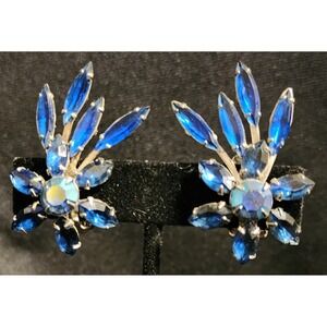 VTG Judy Lee Sapphire Blue Aurora Borealis Crystal Flower Clip On Earrings
